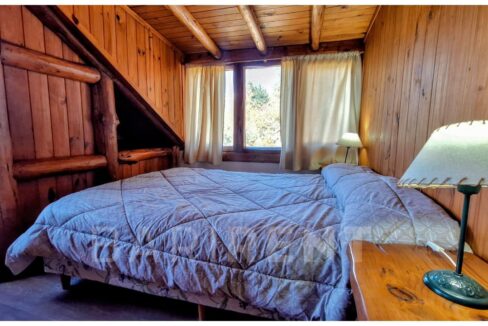 1b5b5c2a-4f15-40f8-bb4b-934c8affdcd0-copied-media~2