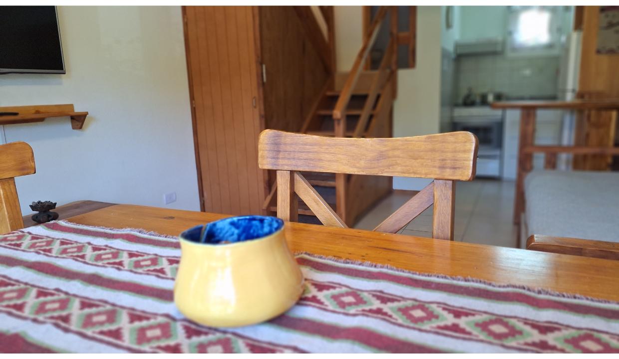 57f6e2f4-ef12-4e27-82c4-6945a6f0d1b8-copied-media~2