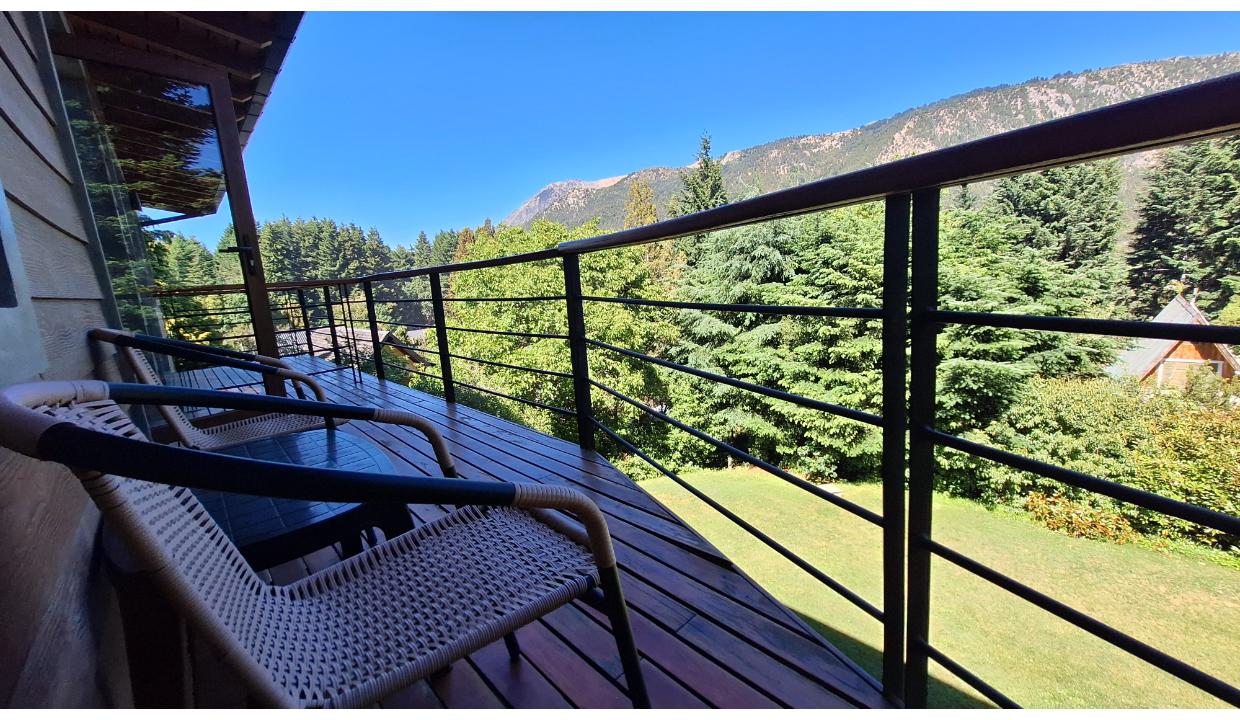 6b06ea19-263d-4b5d-9206-f9268a307cff-copied-media~2