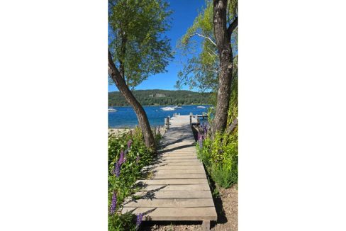 8847bcc7-580f-420f-95ea-f72d3ca8a752-copied-media~2