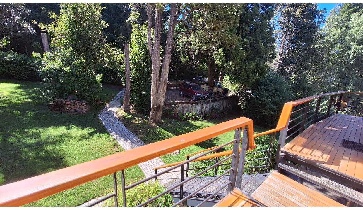 e20ccda4-3fd5-42bd-9dc3-351273373325-copied-media~2