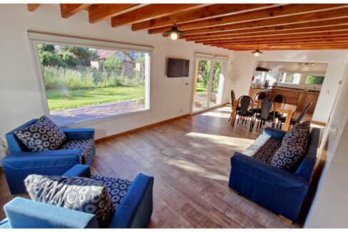 35d83b7f-5a24-4b6d-9275-a73604af6bdb-copied-media~2