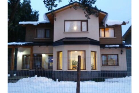 edc88422-cc96-40aa-9cab-8b7cd2a96bf6-copied-media~2