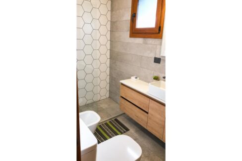 ce65de3c-8351-4322-abae-1bf1532f5abc-copied-media~2